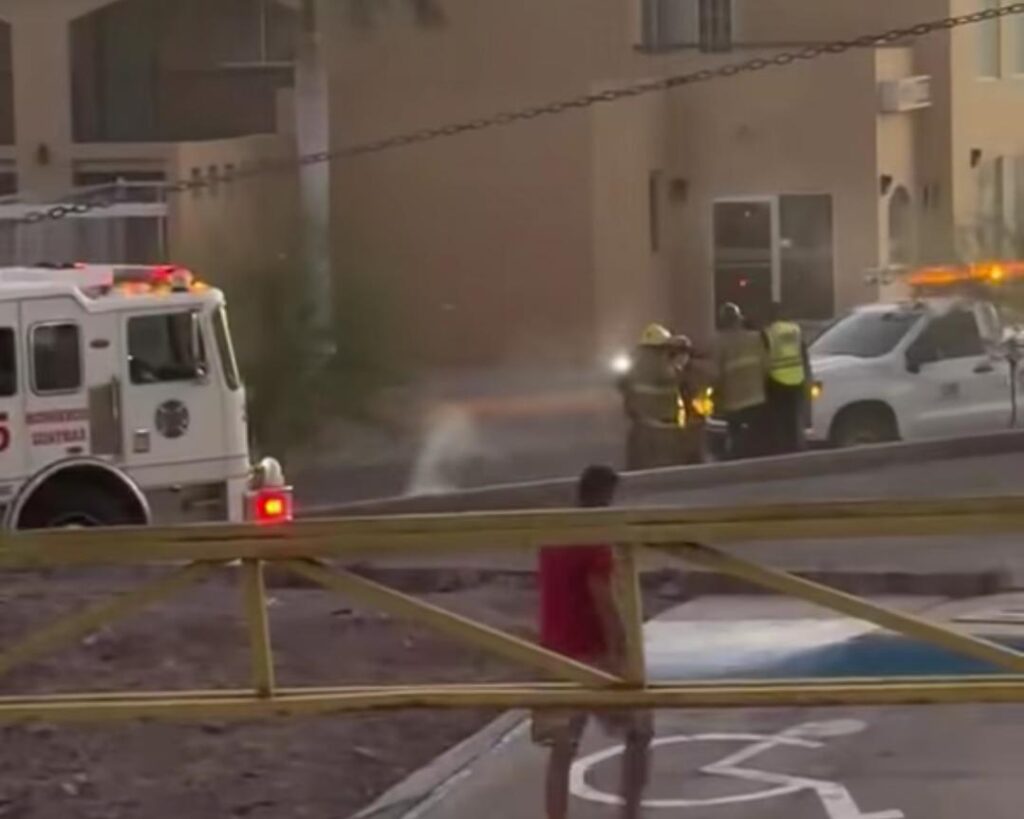Se incendia registro de CFE; se fue la luz en más de veinte colonias de Guaymas 3 547