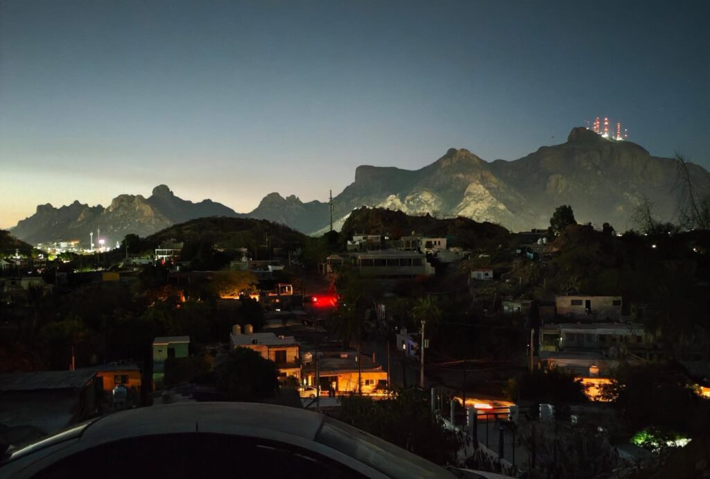 Se incendia registro de CFE; se fue la luz en más de veinte colonias de Guaymas 7 552