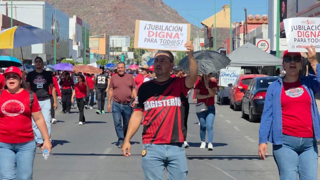 Se mantiene paro laboral educativo en Guaymas y Empalme 7 72