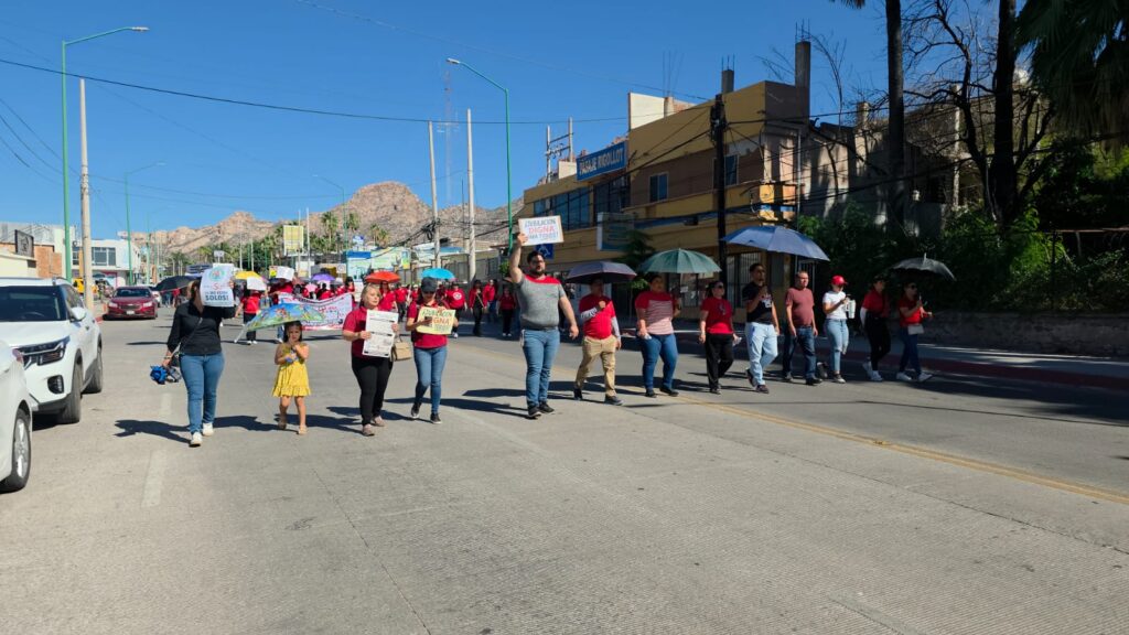 Se mantiene paro laboral educativo en Guaymas y Empalme 11 76