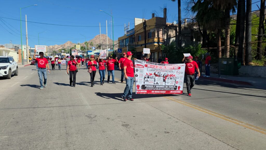 Se mantiene paro laboral educativo en Guaymas y Empalme 12 77