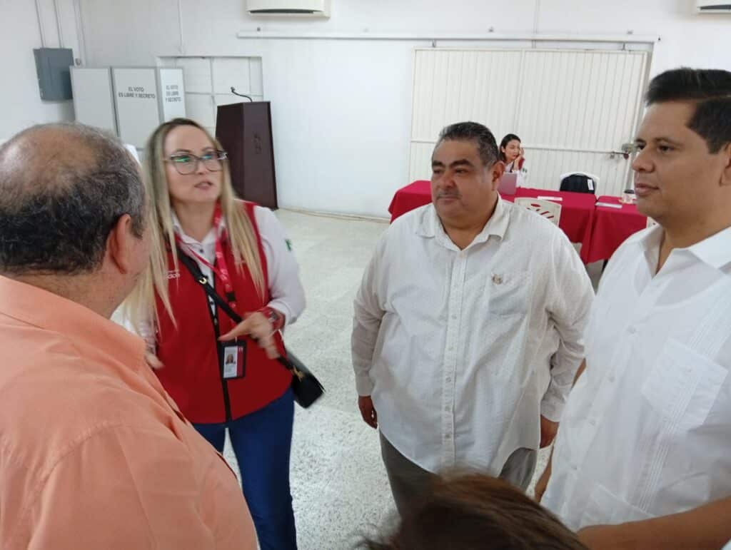 Realizan feria de servicios de Infonavit 1 IMG-20260531-WA0096