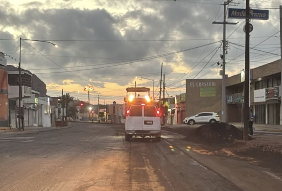 Reactivan obra en la Calzada 1 Screenshot_20260609_170007_com.whatsapp.w4b
