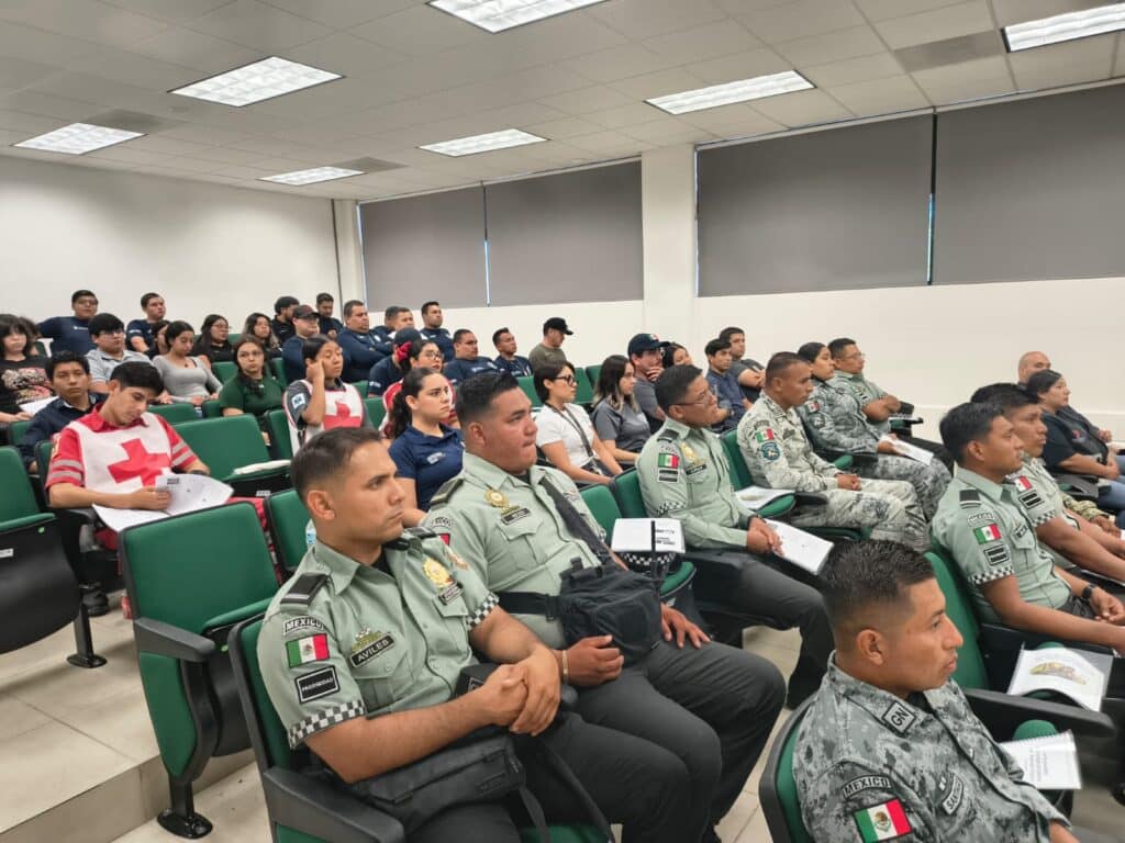 Protección Civil Sonora impulsa plática para primeros respondientes en manejo de materiales peligrosos en el marco del programa Frontera 2025 2 WhatsApp Image 2026-06-09 at 2.03.37 PM