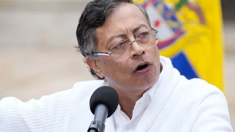 Petro rechaza resultados preliminares de elección en Colombia 1 image