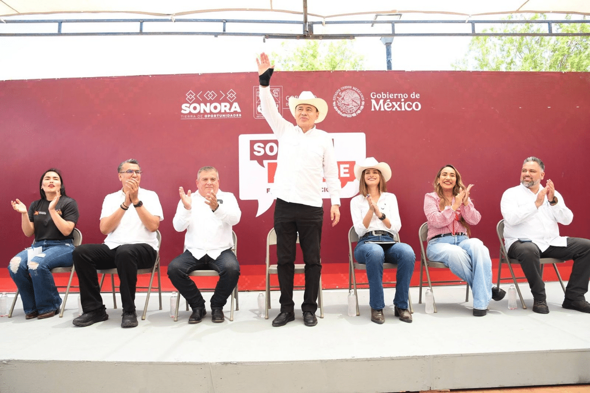 Lleva Gobernador Durazo becas, obras y servicios gratuitos a miles de familias de la sierra sonorense