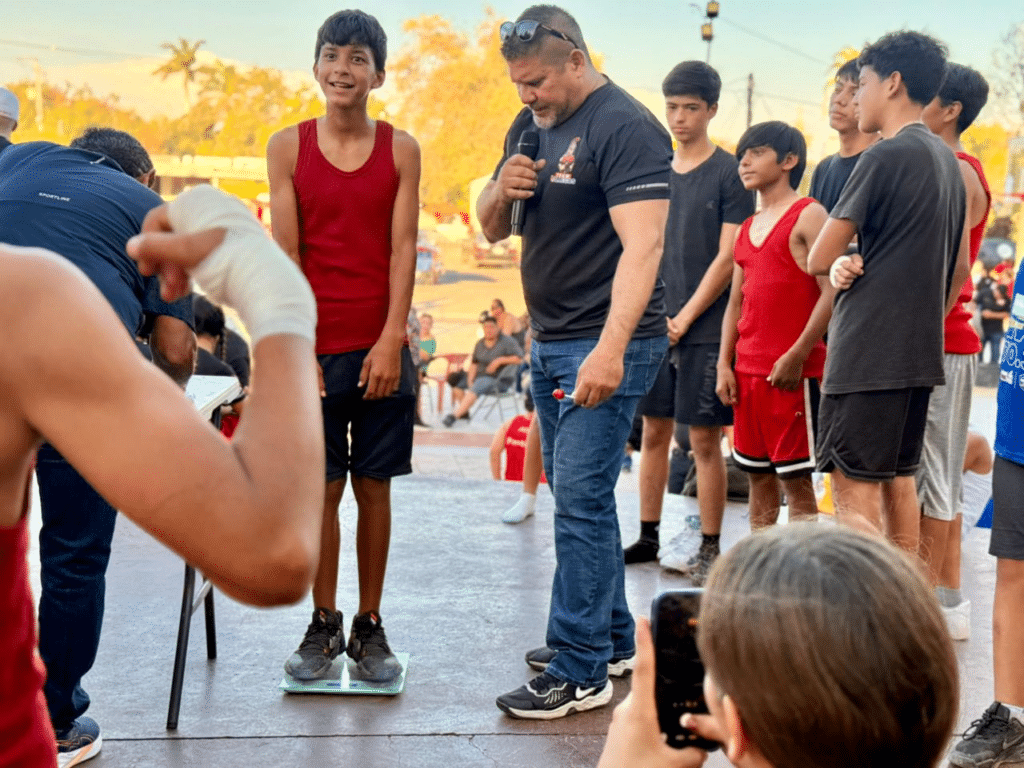 Fomenta Ayuntamiento de Empalme el deporte con exitosa exhibición de box amateur 1 image