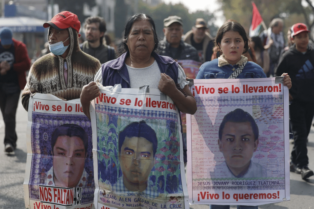 A casi 12 años de Ayotzinapa, padres de los 43 exigen retomar líneas de investigación 1 image