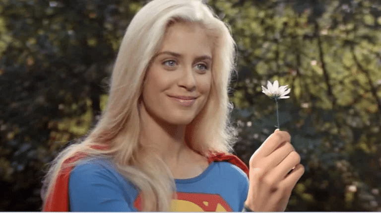 Supergirl: la película que hundió una millonaria saga 1 image