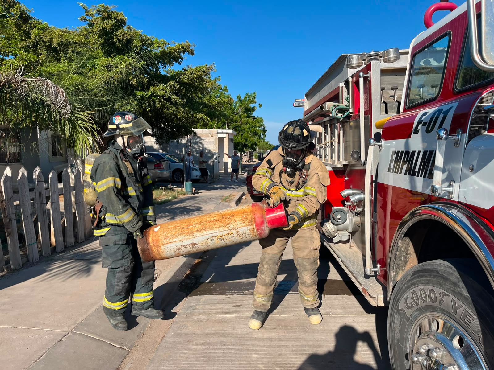Controlan Bomberos de CNE fuga de gas