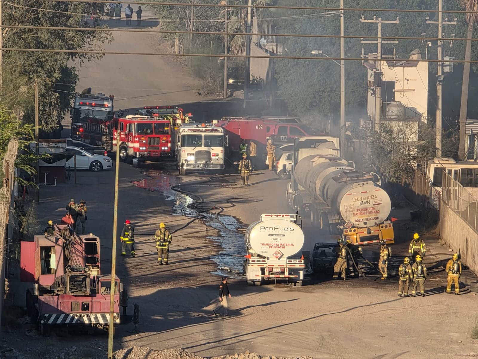 Se incendia pipa cargada con gasolina