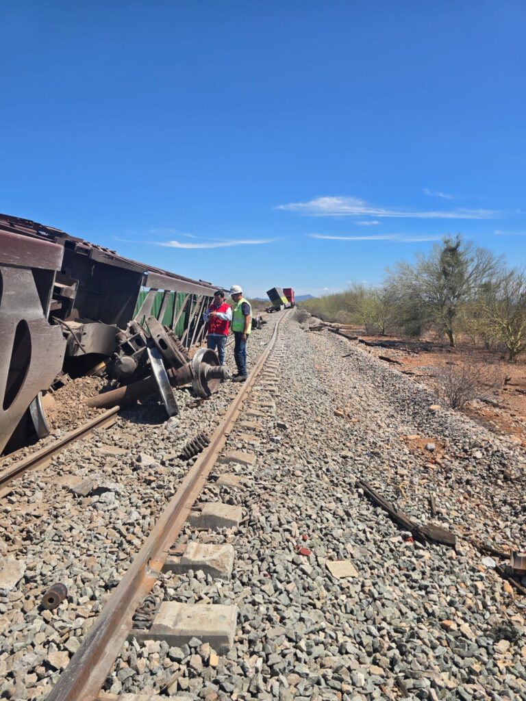 Se descarrila tren carguero en Estación Moreno 2 352