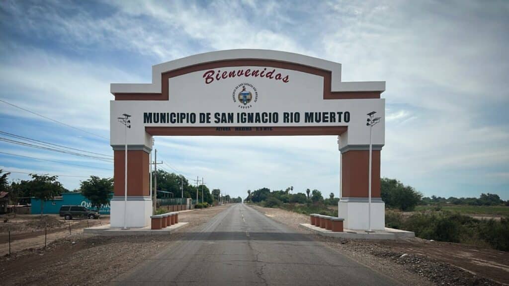 Entrega Gobierno de Sonora patrimonio y bienestar a familias de San Ignacio Río Muerto 2 977
