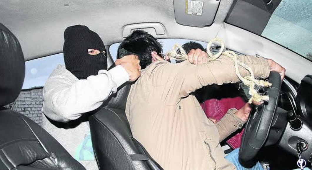 Van cinco asaltos a taxistas en Guaymas