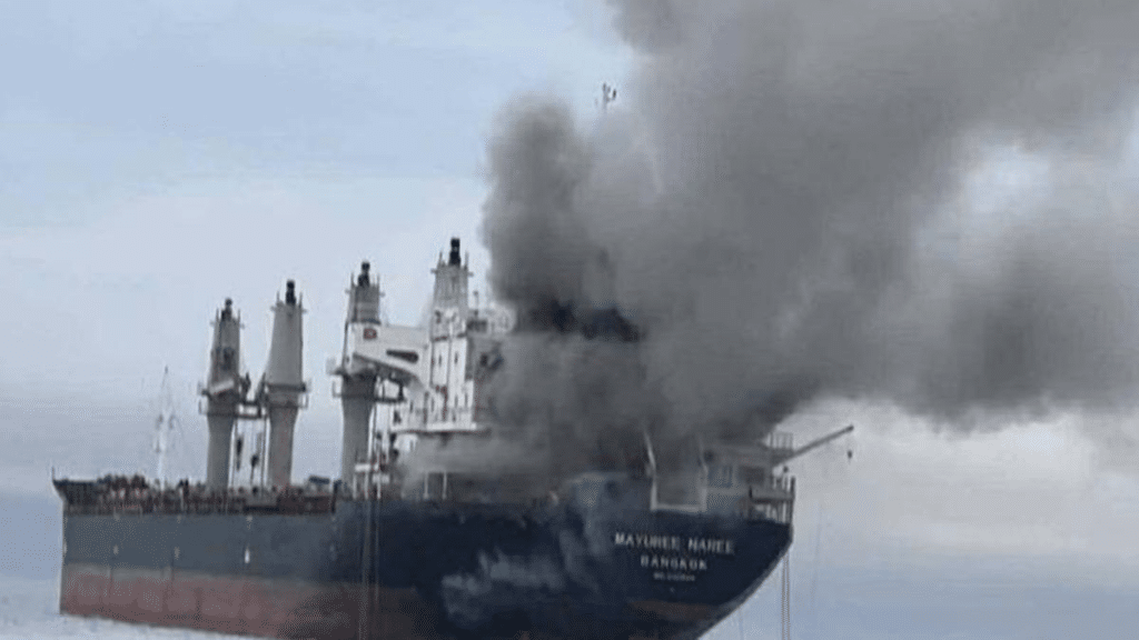 Bombardeos contra tres petroleros elevan la tensión en el estrecho de Ormuz 1 image