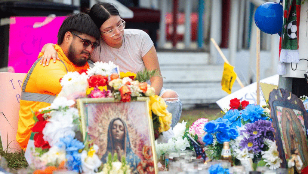 Abogado acusa al ICE de encubrir la muerte de migrante mexicano en Texas 1 image