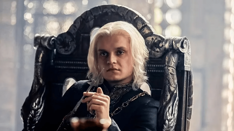 Tom Glynn-Carney revela secretos de La Casa del Dragón 1 image