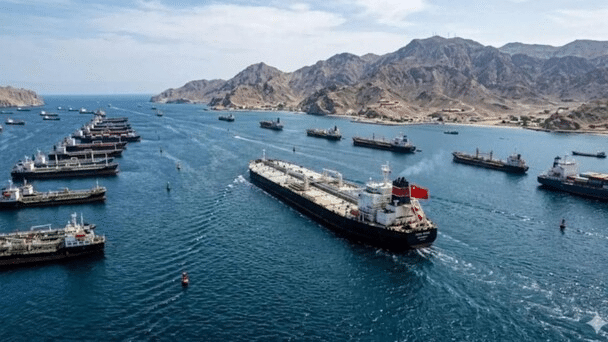 Ataque a petroleros en EAU deja un muerto y ocho heridos 1 image
