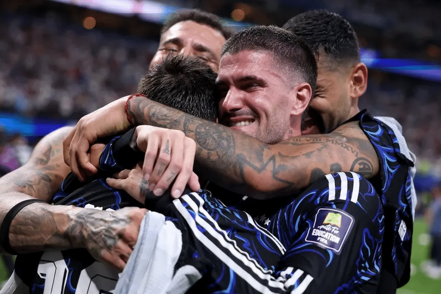 Argentina remonta a Inglaterra y va a la final 1 image