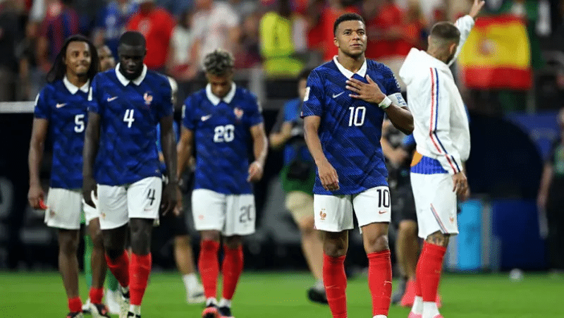 Francia e Inglaterra disputan el tercer lugar del Mundial 1 image