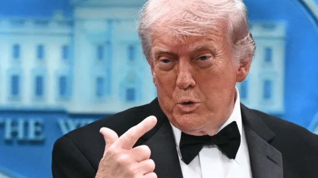 Trump Regresa A Cena De Corresponsales Y Bromea 1 image