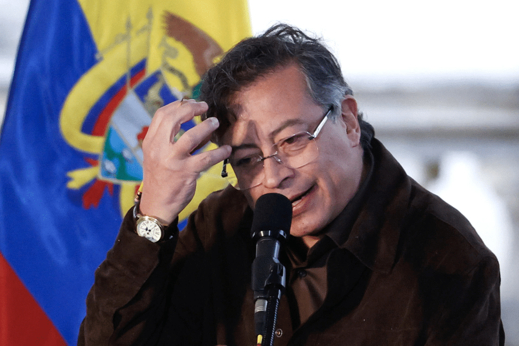 Petro Responde A Vicepresidente Electo Por Aranceles 1 image