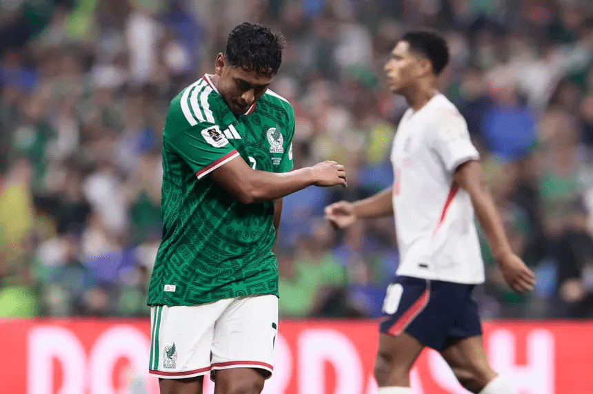 La maldición de octavos vuelve a perseguir a México 3 image