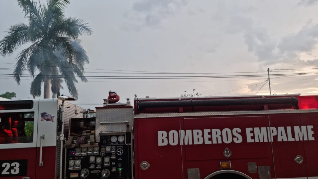Atienden autoridades afectaciones por tormenta en Empalme 8 206