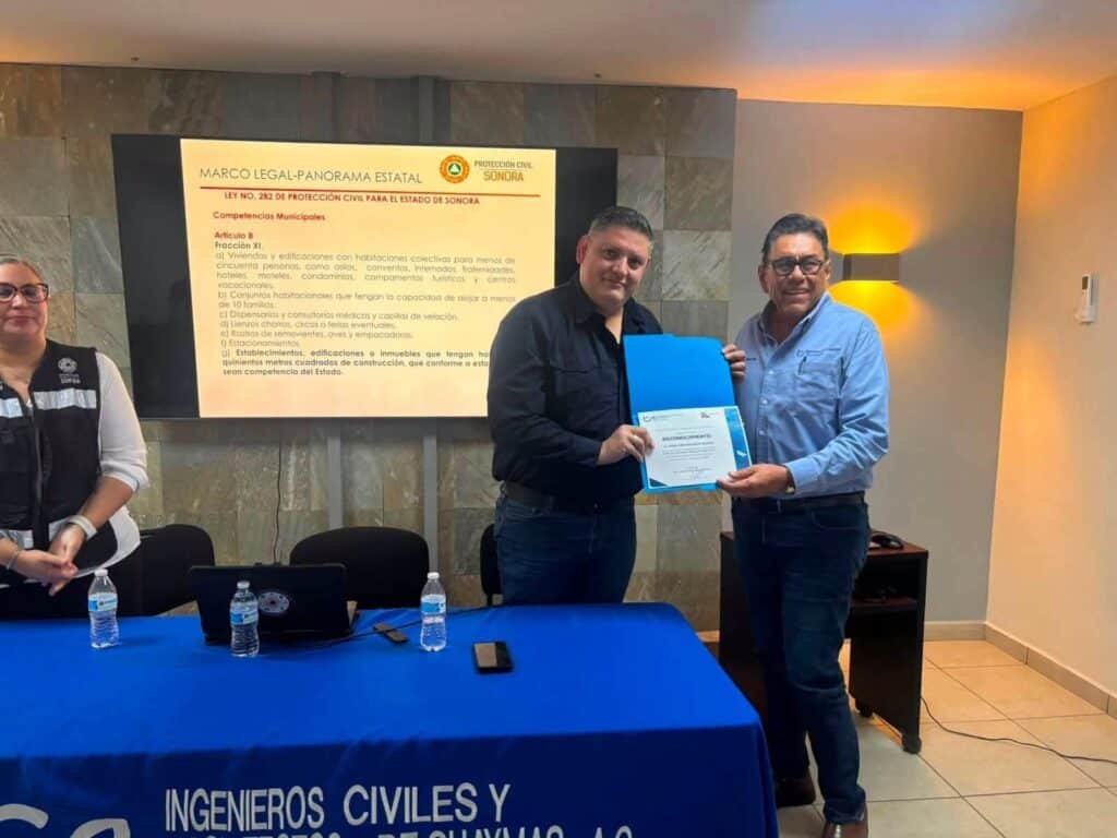 Se capacitan ingenieros y arquitectos en Guaymas 3 270