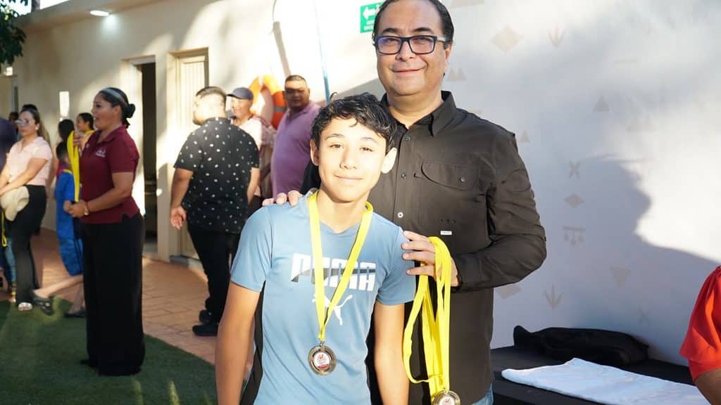 Promueve Ayuntamiento de Guaymas natación 4 380