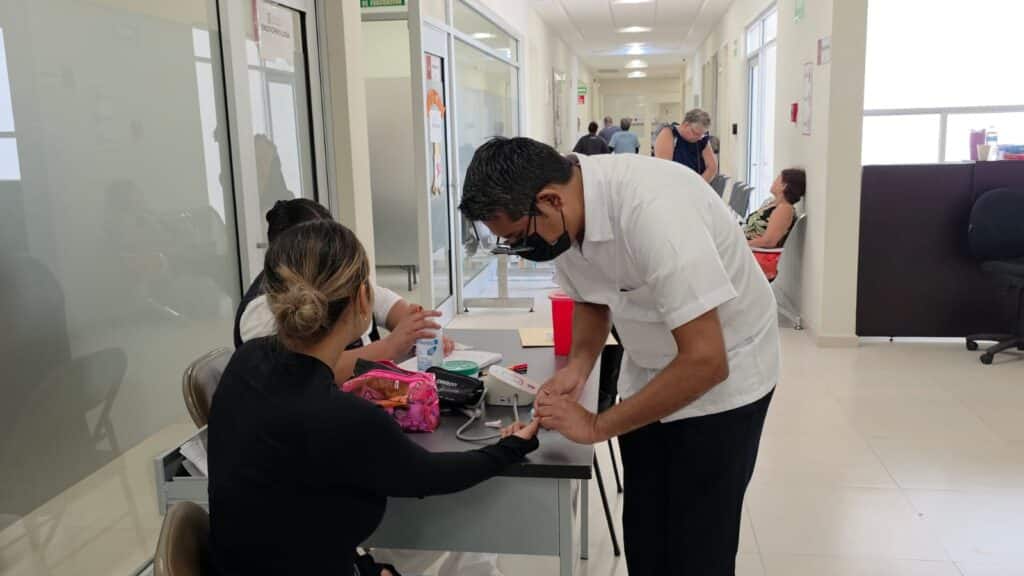Realiza IMSS Bienestar Jornada de Especialidades Médicas en Empalme 7 55