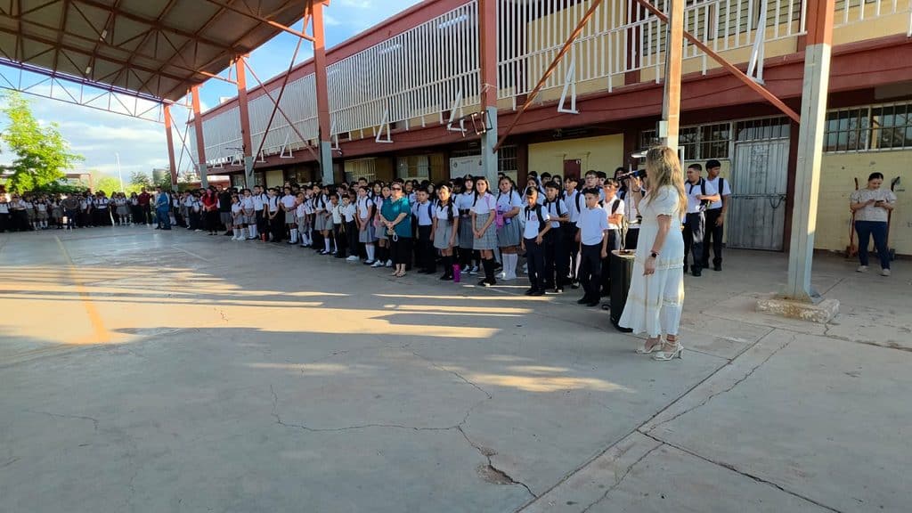 Arranca con éxito Ciclo Escolar en EST 71 3 578
