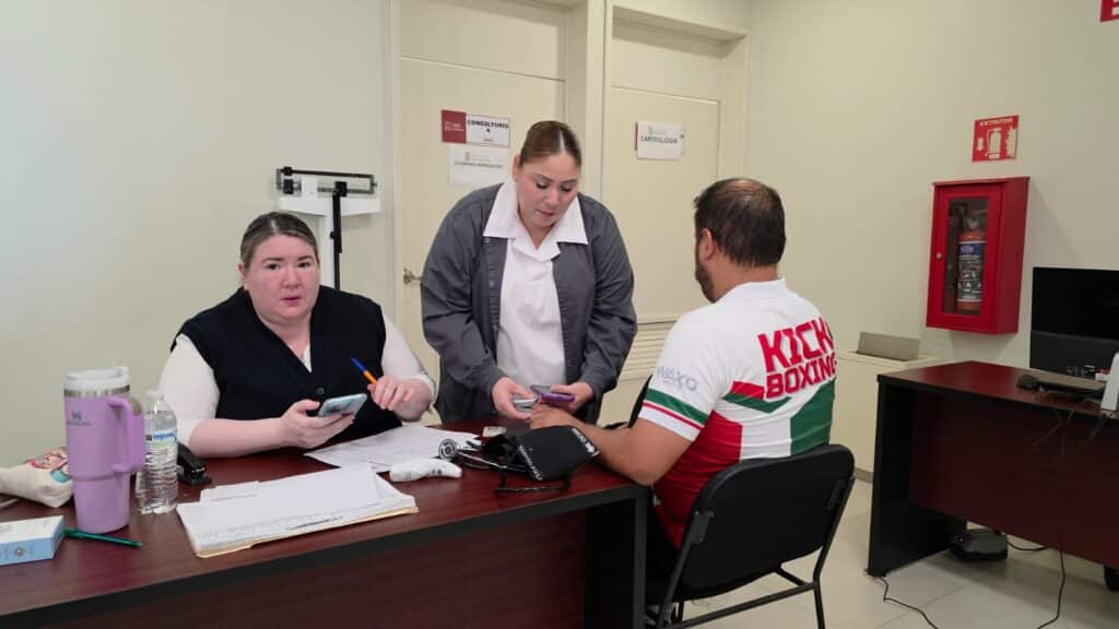 Realiza IMSS Bienestar Jornada de Especialidades Médicas en Empalme 10 58
