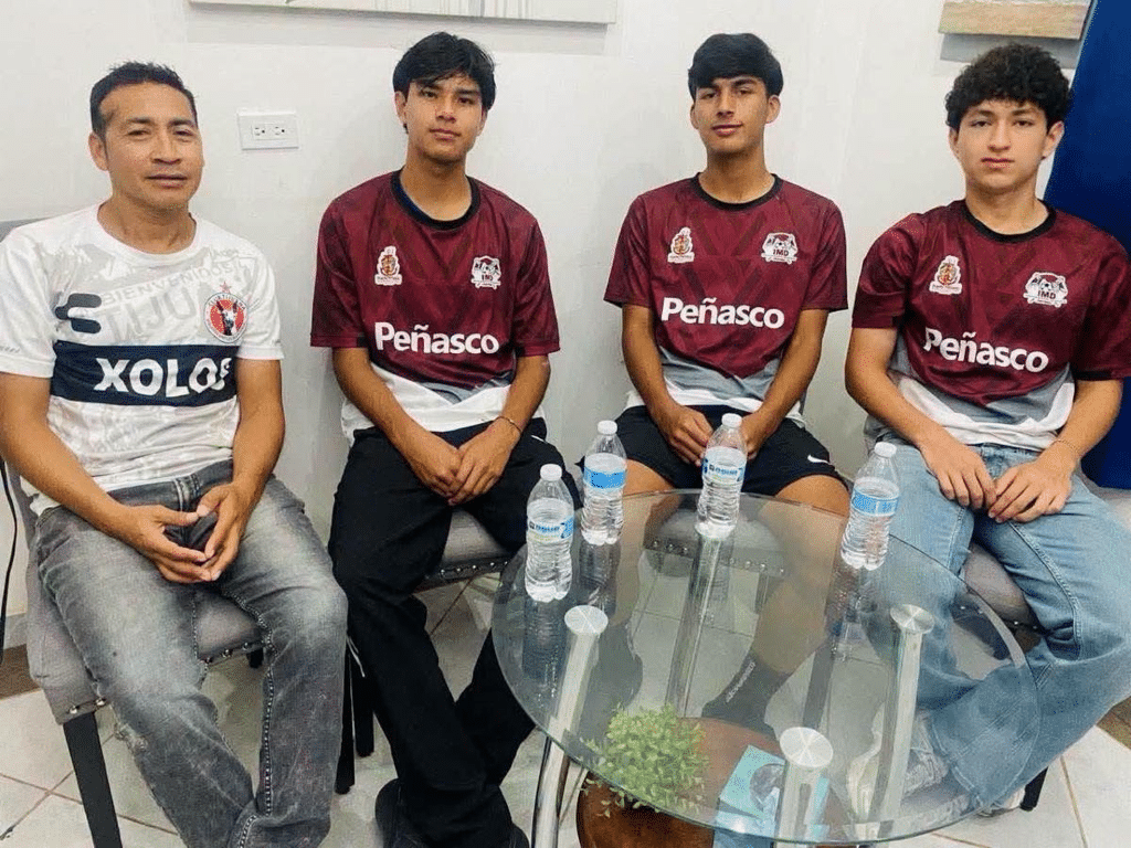 Estudiantes de Cobach Sonora se integran a las fuerzas básicas del Club Xolos 1 image