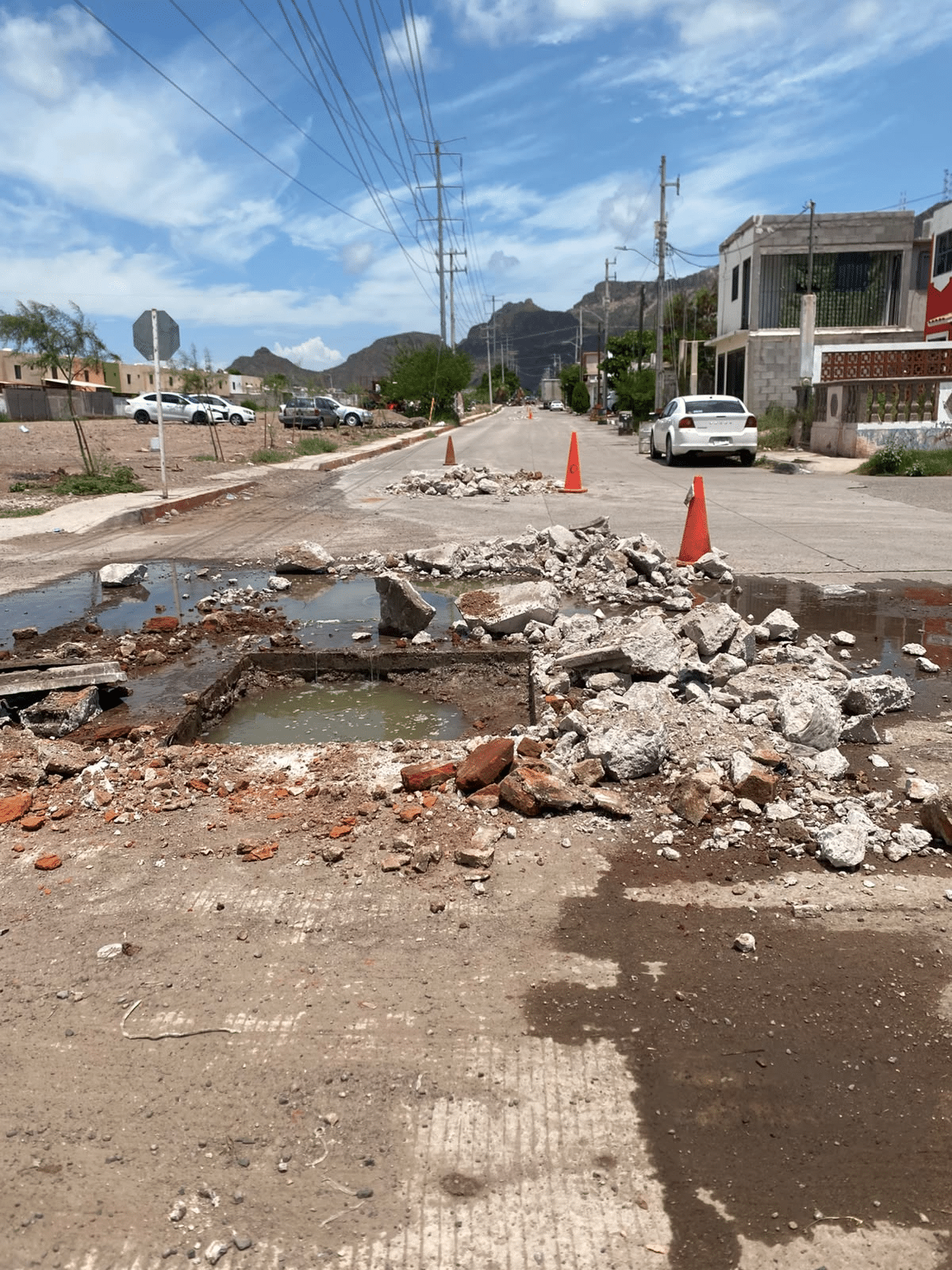 Responde Ayuntamiento a quejas por drenaje en Guaymas Norte
