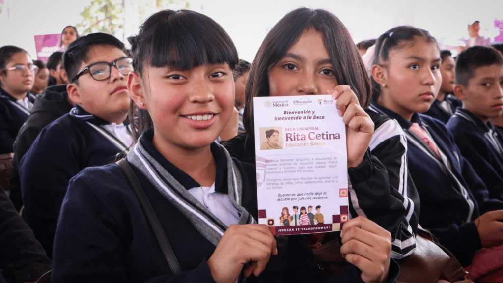 Beca Rita Cetina: hoy cobran apellidos con D, E y F 1 image