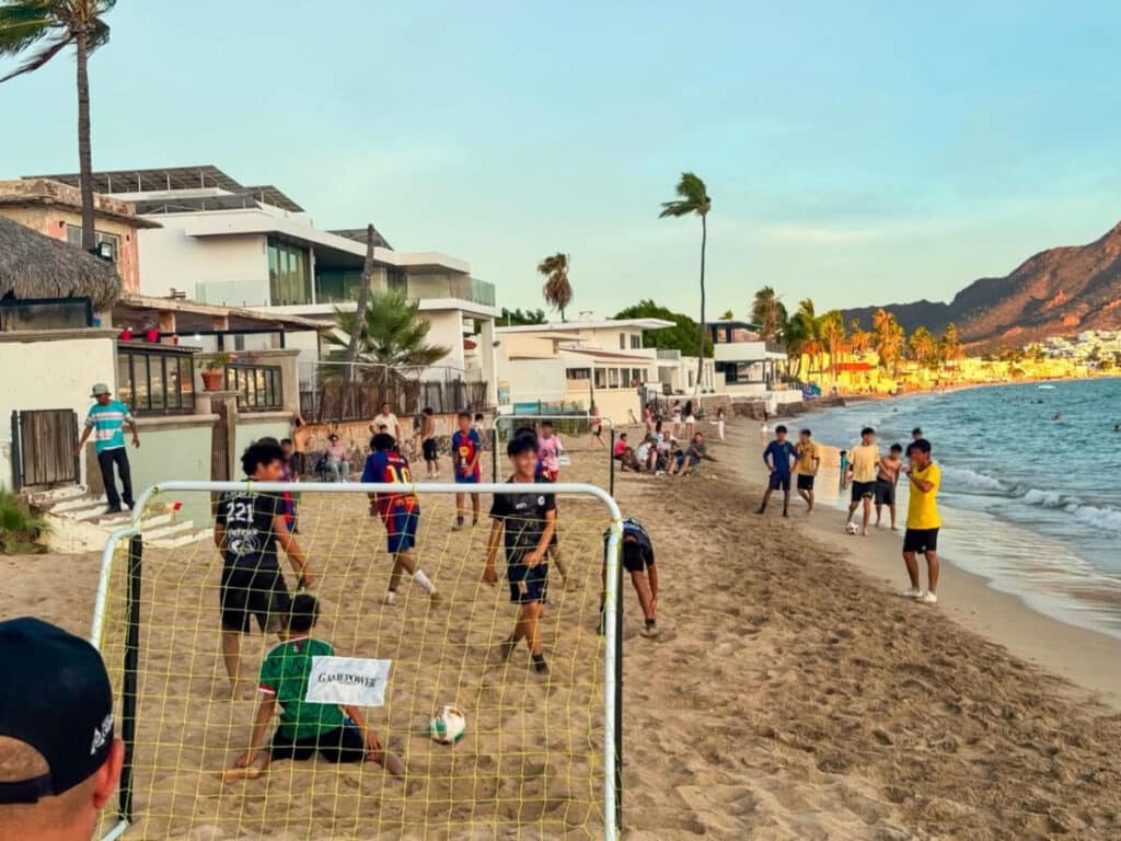 Jornada Permanente por la Paz incentiva la convivencia familiar y el deporte en Guaymas 3 unnamed (12)