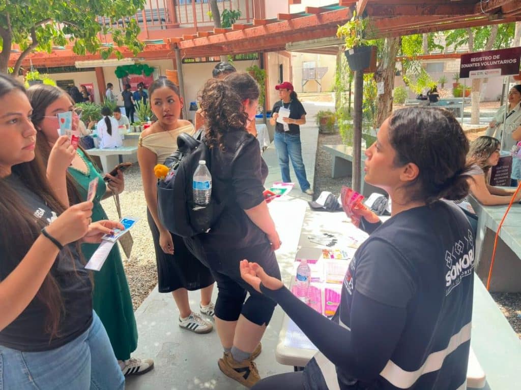 Sistema SALVA acerca acciones de prevención de violencias a estudiantes de la Unison 3 unnamed (14)