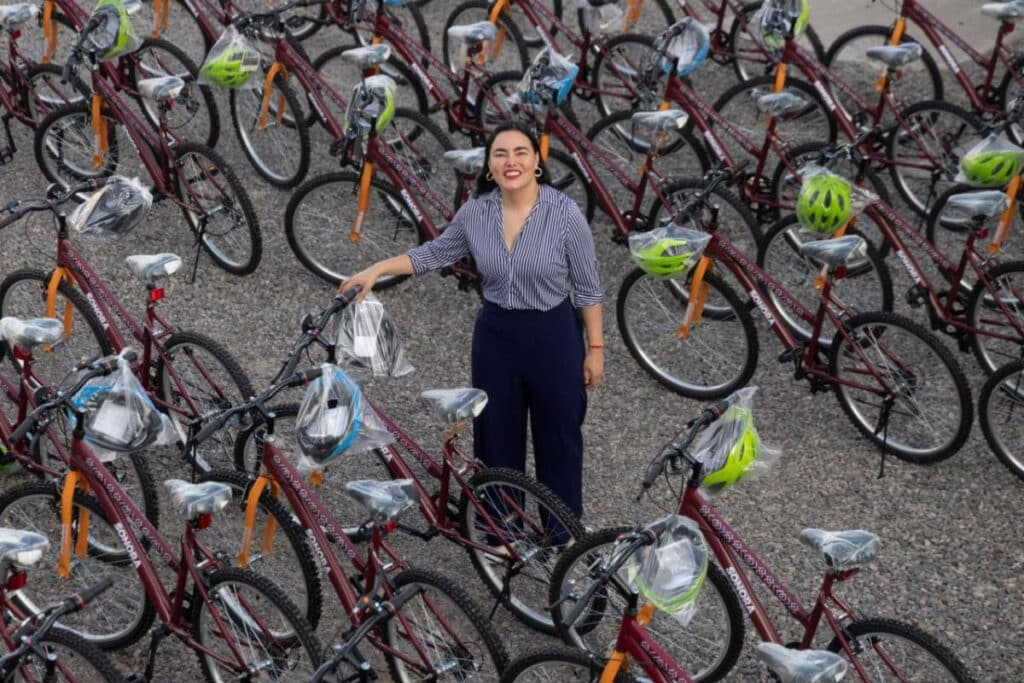 Gobierno de Sonora entrega bicicletas a jóvenes de los Centros de Bienestar Juvenil 5 unnamed (24)