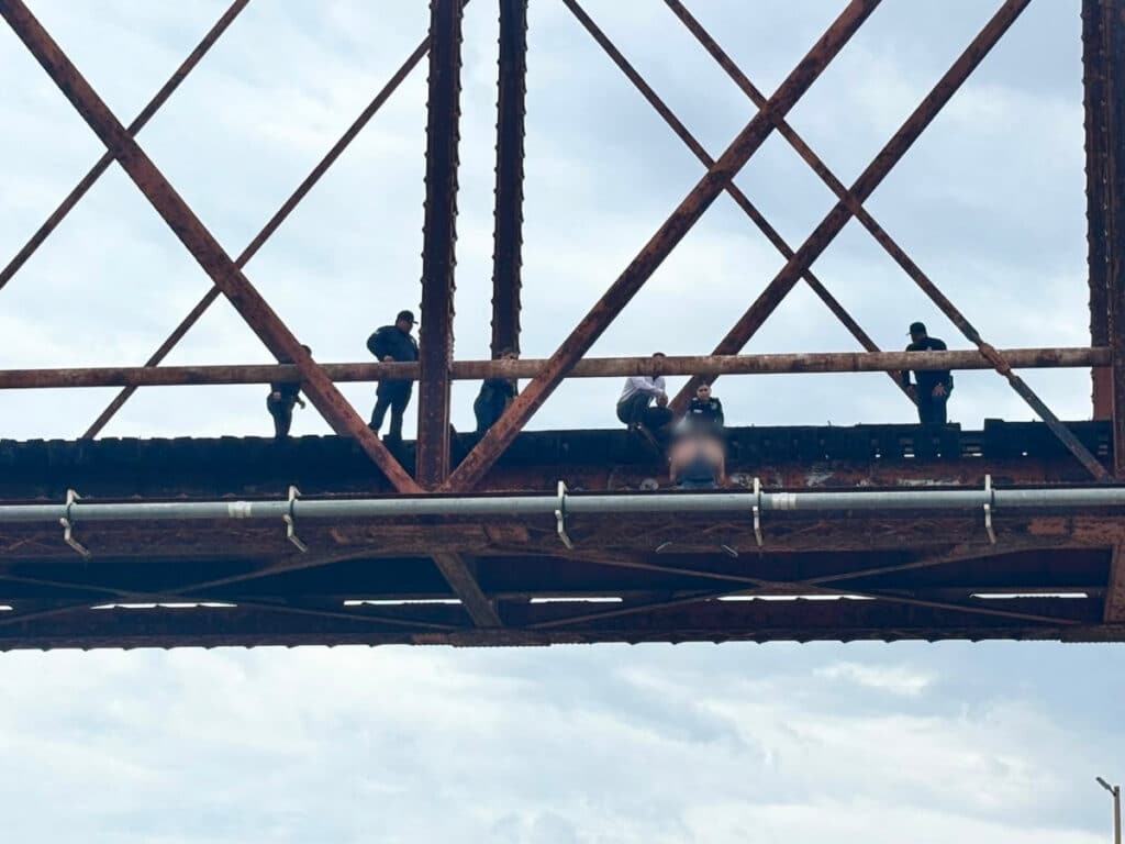 PESP División Proximidad Ciudadana rescata y salvaguarda a persona en situación de crisis en Hermosillo 2 unnamed (3)