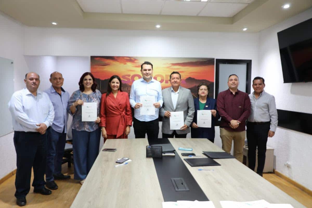 Gobierno de Sonora beneficia a trabajadores de Cecyte con la firma del Convenio de Revisión Salarial