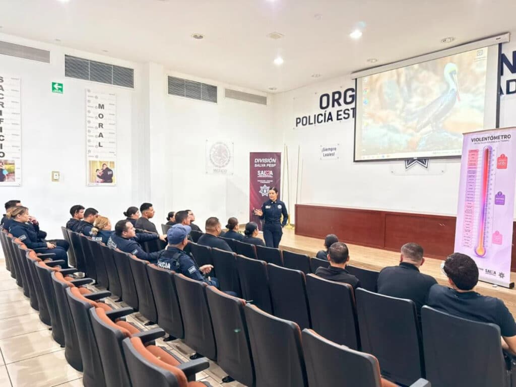 Policías Estatales fortalecen conocimientos para atender reportes por violencia familiar y de género 1 unnamed (5)