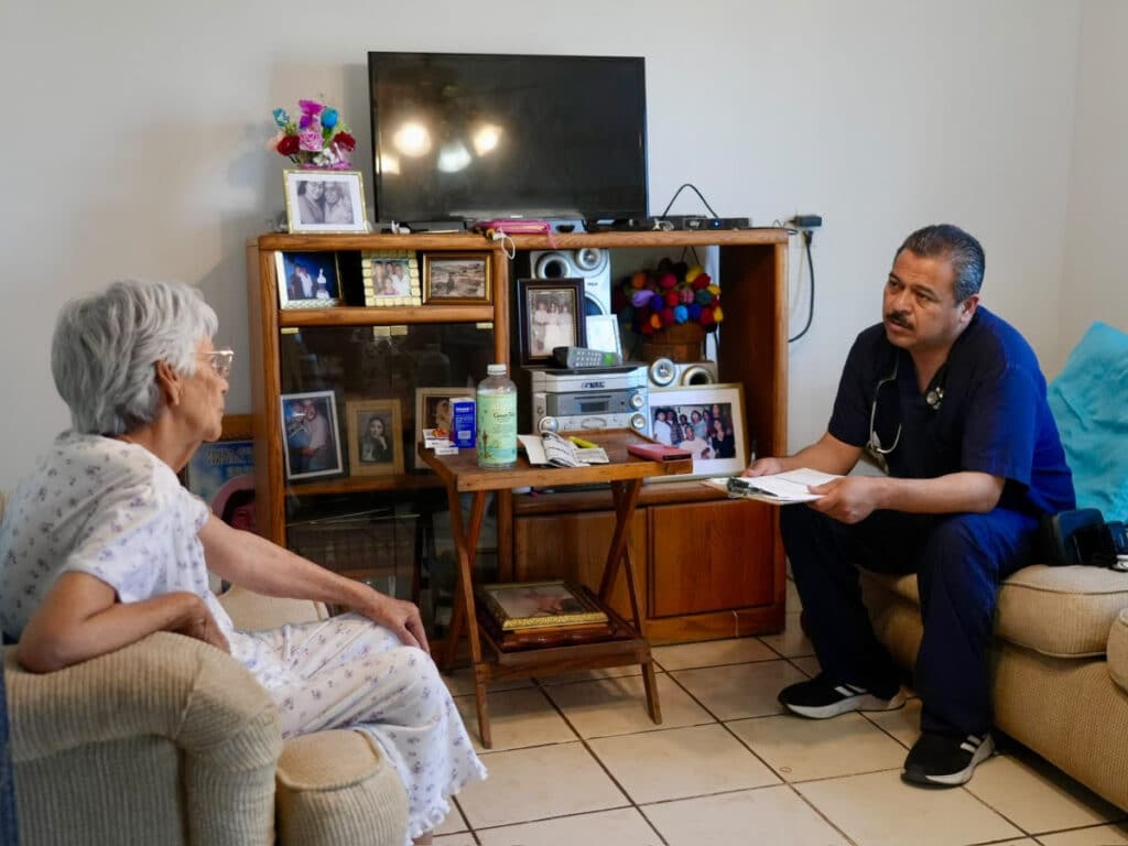 Mantiene Salud Sonora seguimiento y atención directa a pobladores del ejido Cuauhtémoc, en Naco 4 unnamed (7)