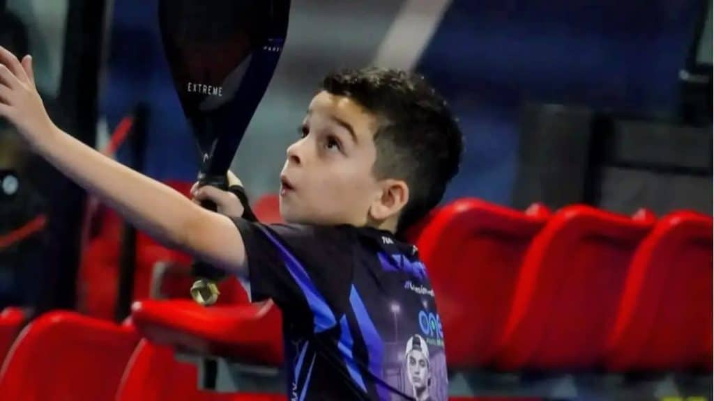 Luis Héctor Padilla Félix cierra como número 1 de su categoría en pádel en Sonora 4 108