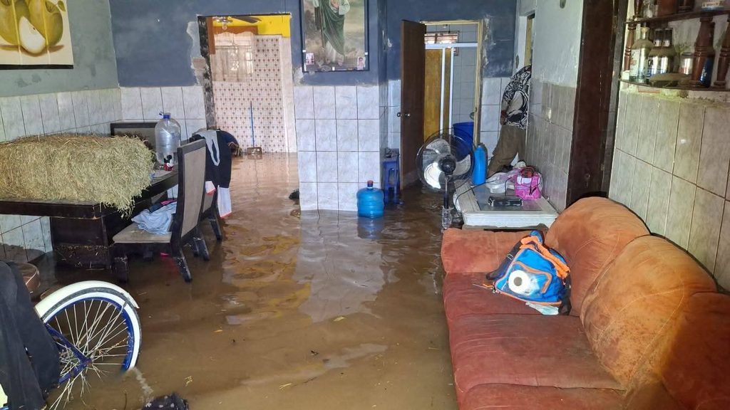 Se inunda Empalme; evalúan autoridades afectaciones 10 221