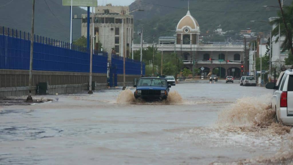 Deja huracán “polo” 371.4 milímetros en Guaymas 2 513
