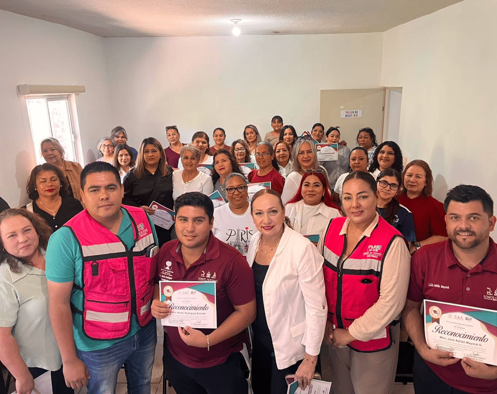 Concluyen talleres gratuitos en el CDC Pilares de la colonia Popular 6 814507611_1770630420924239_6999880801490727034_n