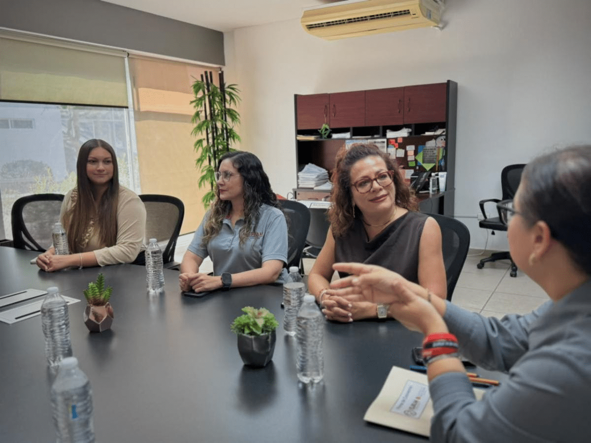 Gobierno de Sonora firma convenio con universidad a favor de las personas adultas mayores