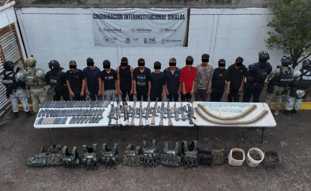 Detienen en Sinaloa a 11 presuntos integrantes de Los Chapitos ligados al secuestro de 10 mineros 1 image