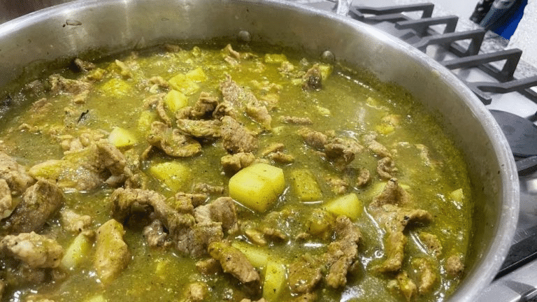 Carne de res en salsa verde 1 image